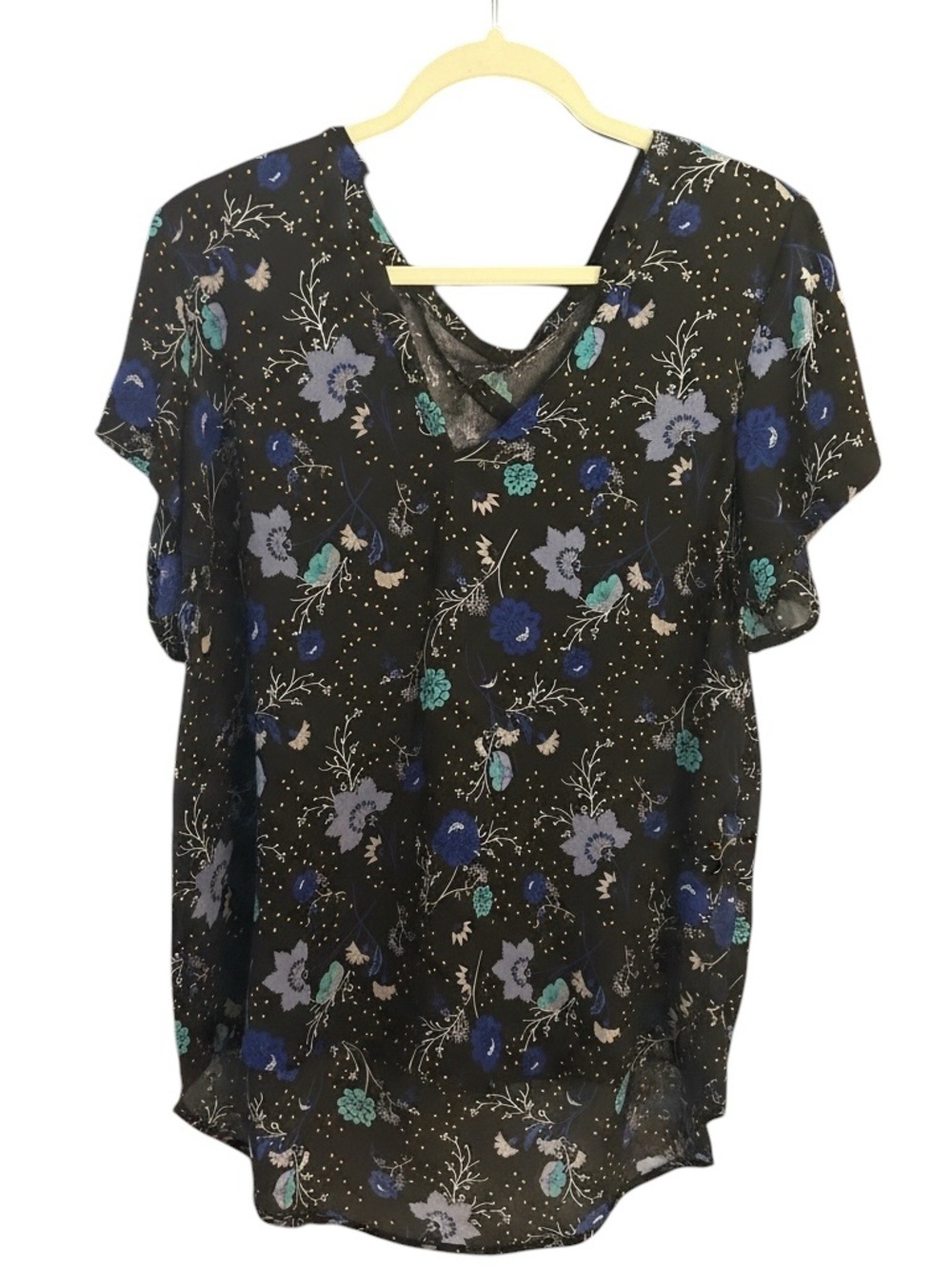 torrid Black Floral V-Neck Short Sleeve Blouse